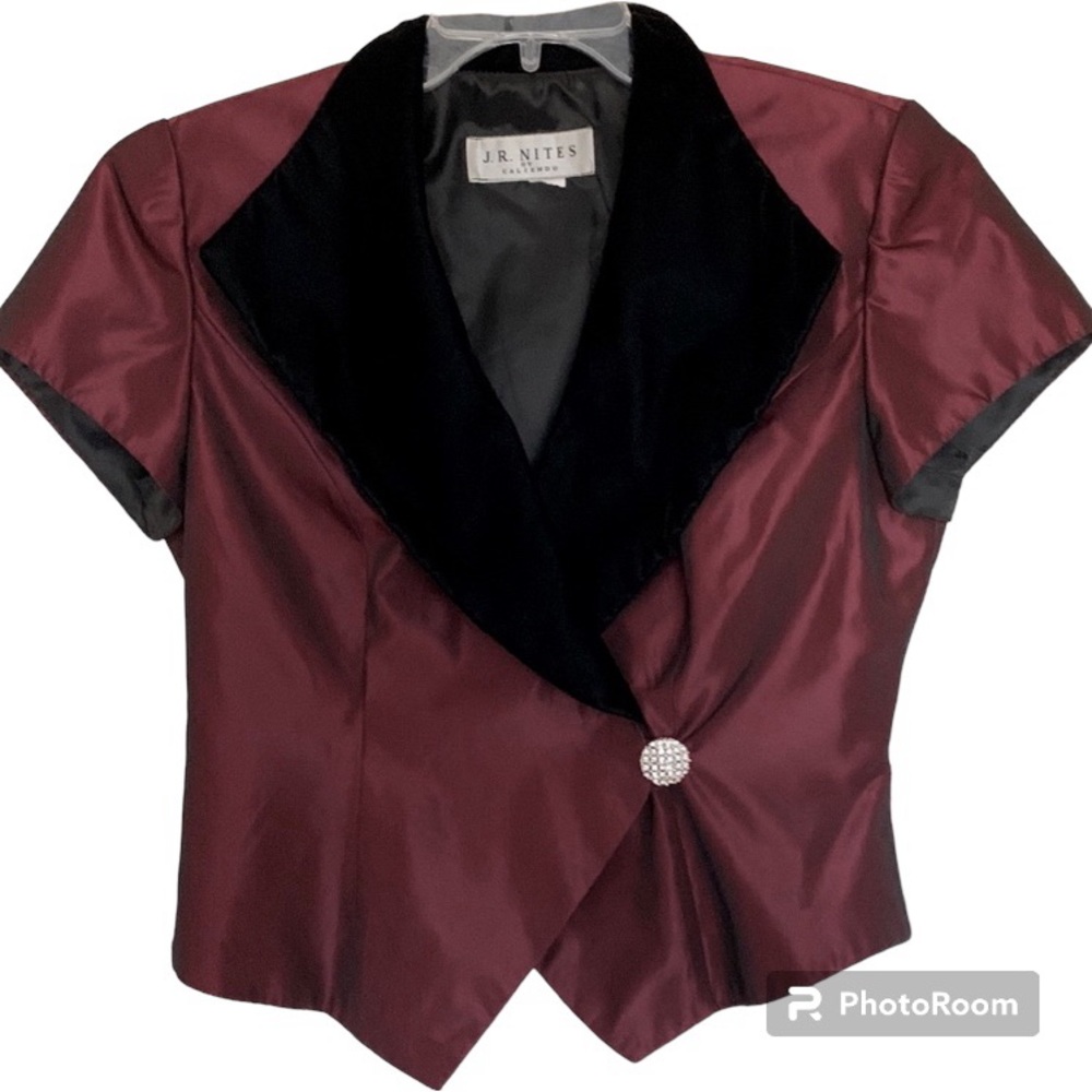 J.R. Nites by Caliendo VTG maroon/black top size M, 8/10, luxury satin/velvet